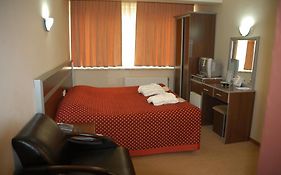 Grand Lion Hotel